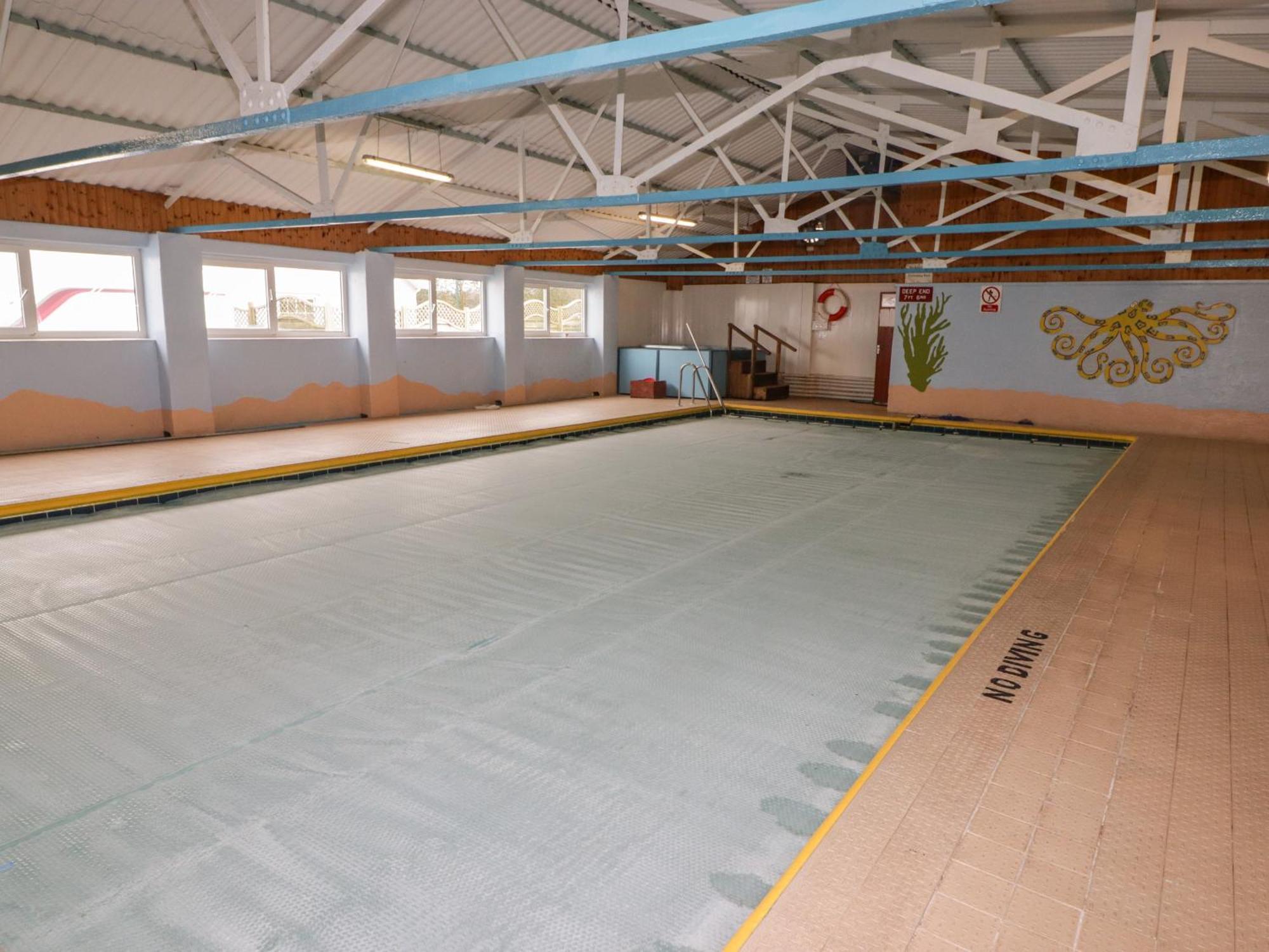 13 Gower Holiday Village Swansea Dış mekan fotoğraf